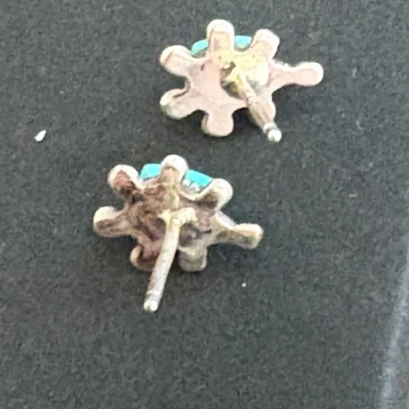 Sterling silver stud earrings beautiful light blue turquoise stones - Picture 7 of 13